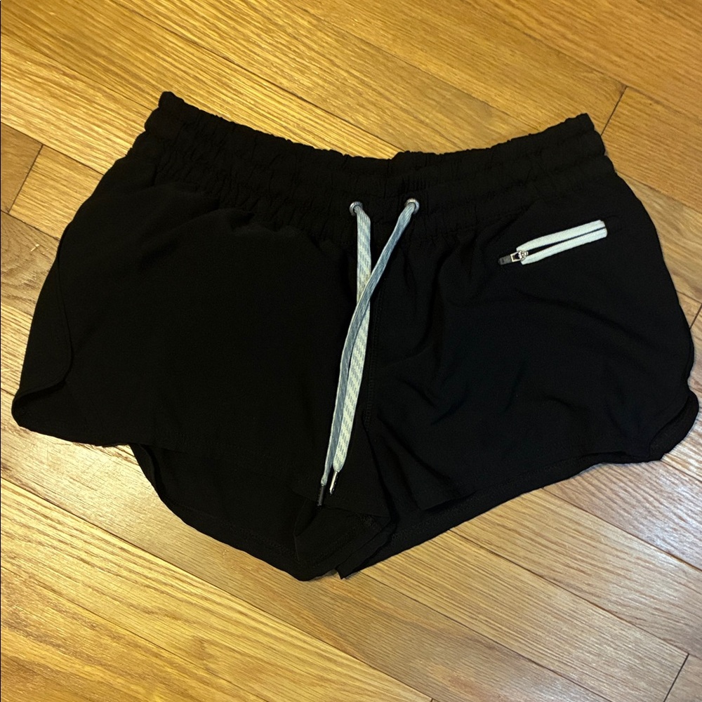 Vuori Black Women's Athletic Shorts with Drawstring